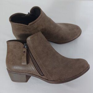 Arizona Jean Co Brown Booties
